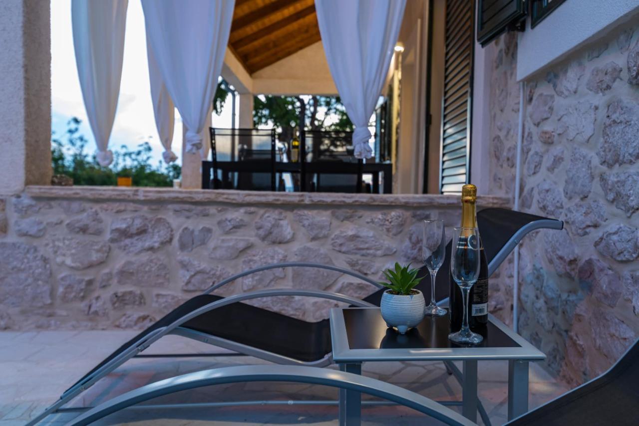 נוביגראד דאלמטיה Holiday Home Figurica מראה חיצוני תמונה
