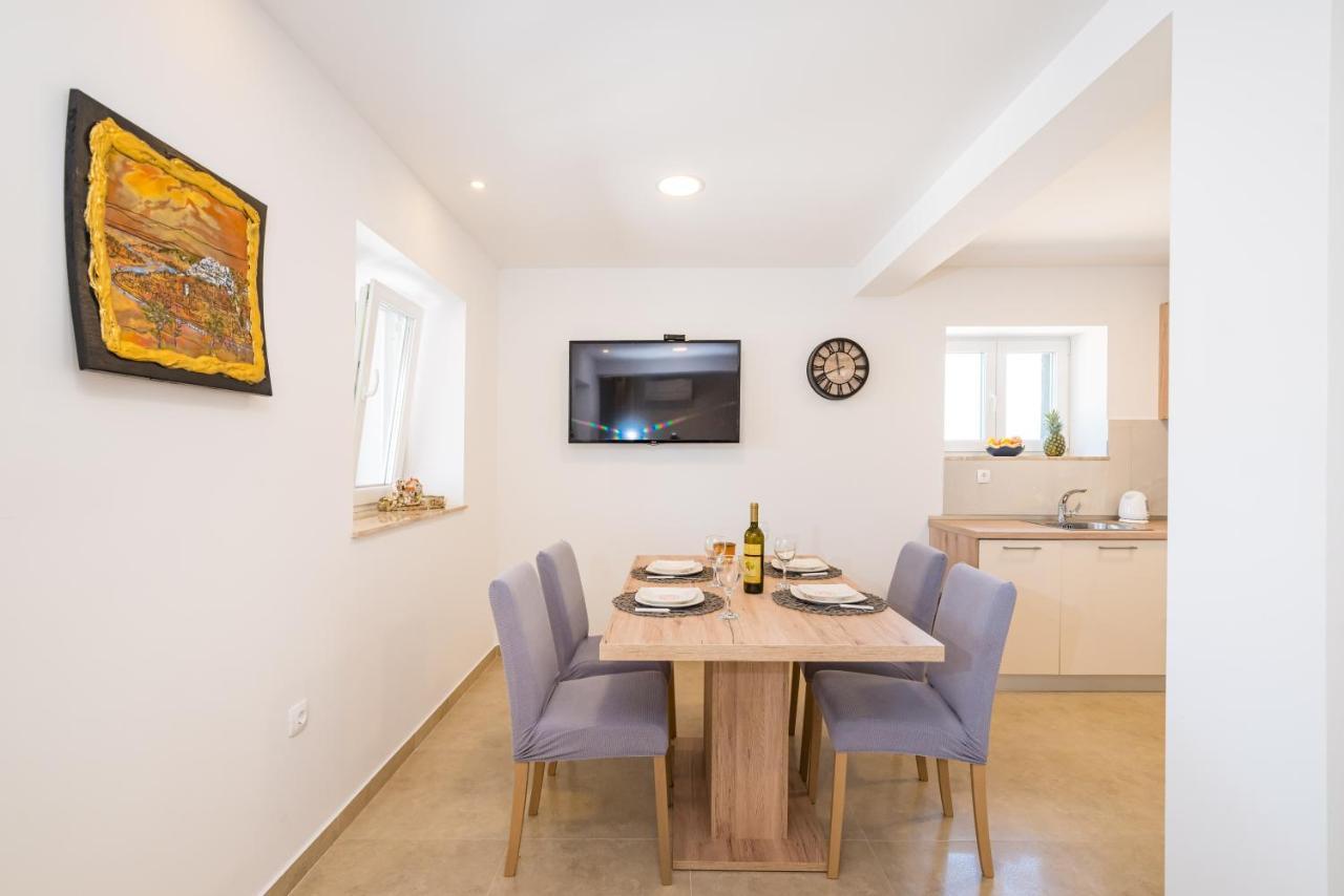 נוביגראד דאלמטיה Holiday Home Figurica מראה חיצוני תמונה