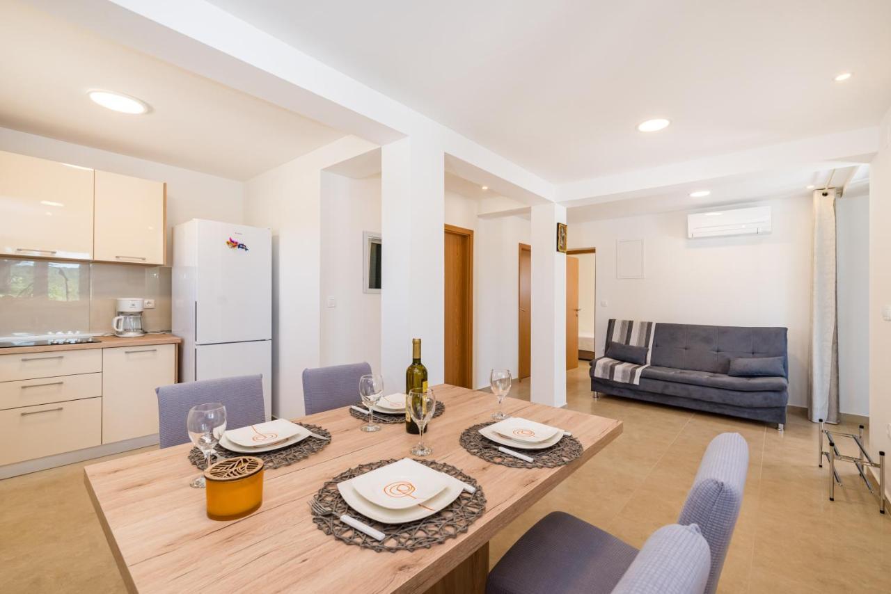 נוביגראד דאלמטיה Holiday Home Figurica מראה חיצוני תמונה